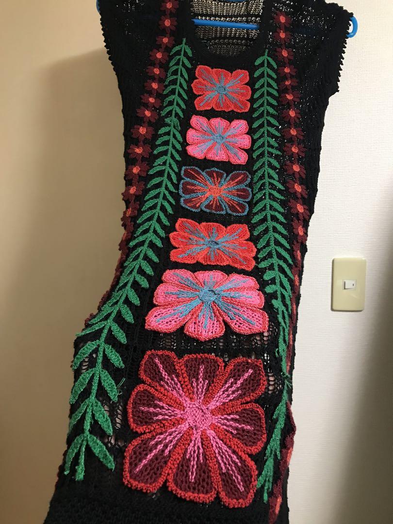 美品✨トクコ・プルミエヴォル ニットチュニックかぎ編み刺繍