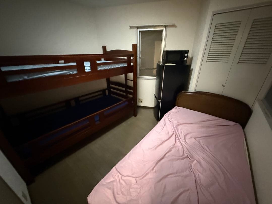 ブラウン木製二段ベッド目立った傷や汚れなし