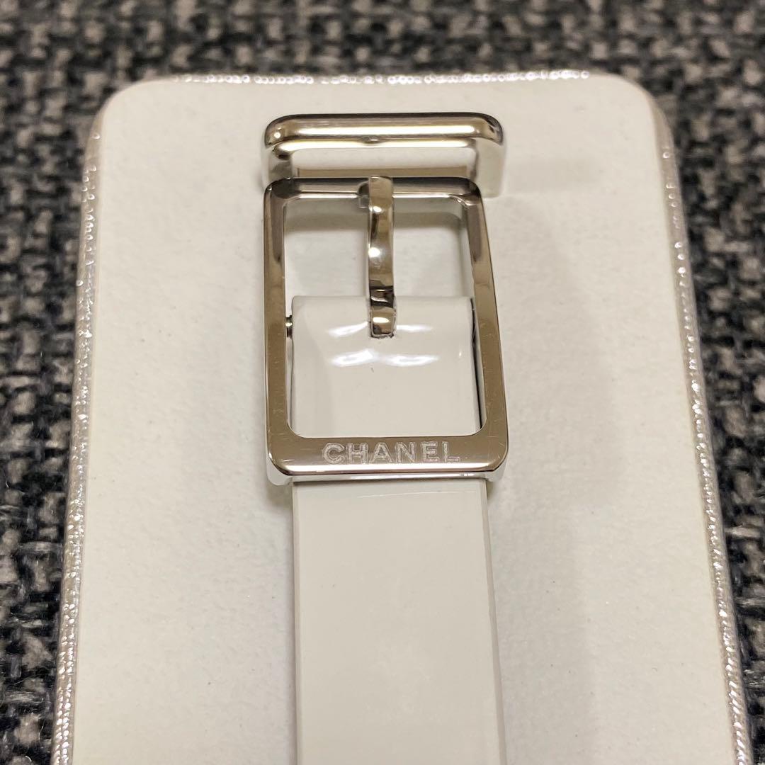CHANEL シャネル　J12 XS H4664 ホワイトセラミック 白　腕時計