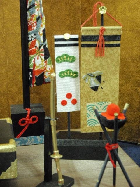 東京久月 五月人形 兜飾り 白木ガラスケース入・コンパクトサイズ 兜