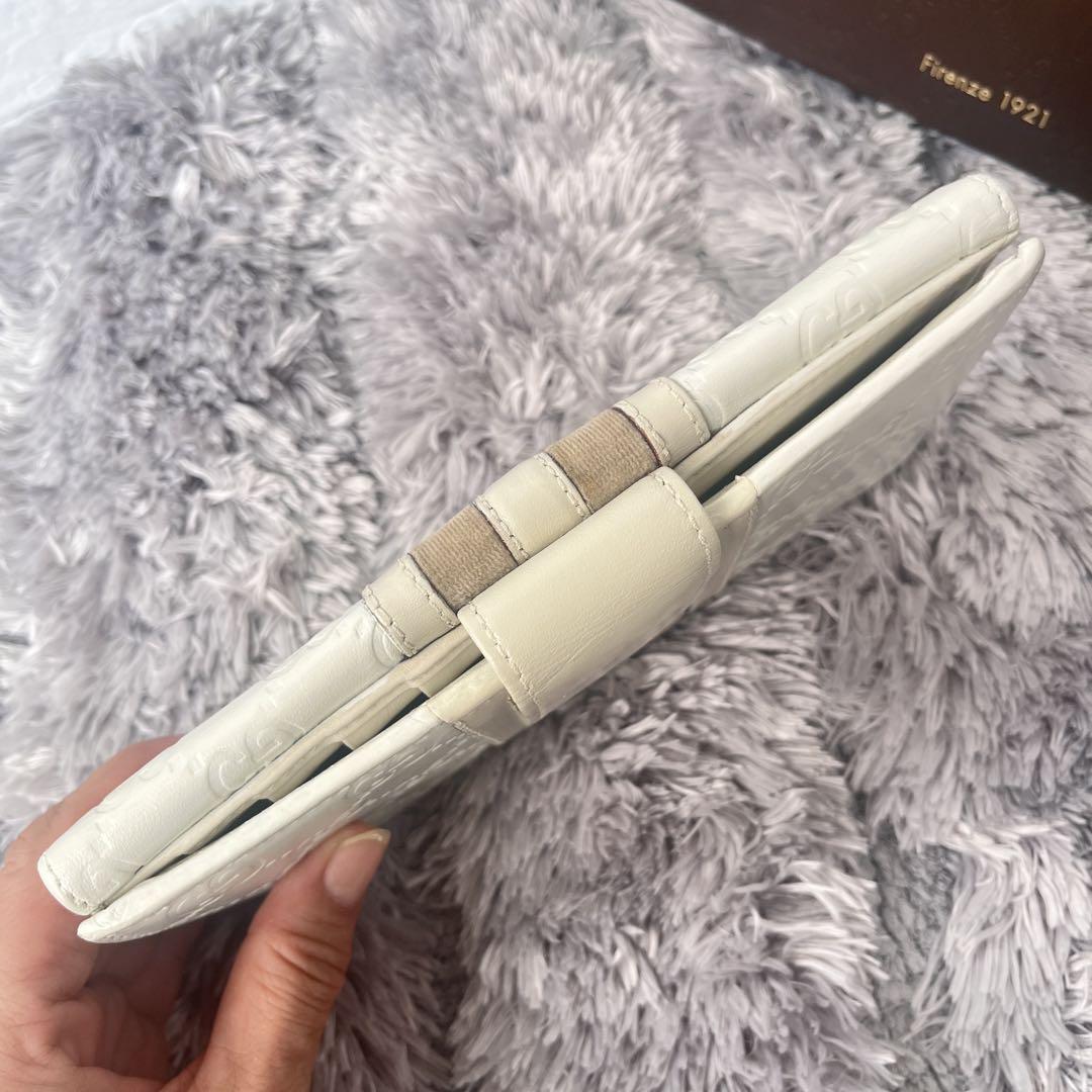 GUCCI✨長財布　シマ　ベロアライン　ロゴ金具　Wホック ホワイト