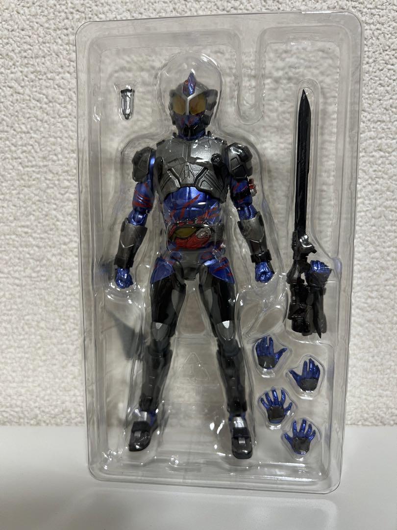 フィギュアーツ　仮面ライダー　アマゾンズ　セット