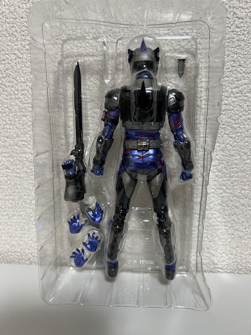 フィギュアーツ　仮面ライダー　アマゾンズ　セット