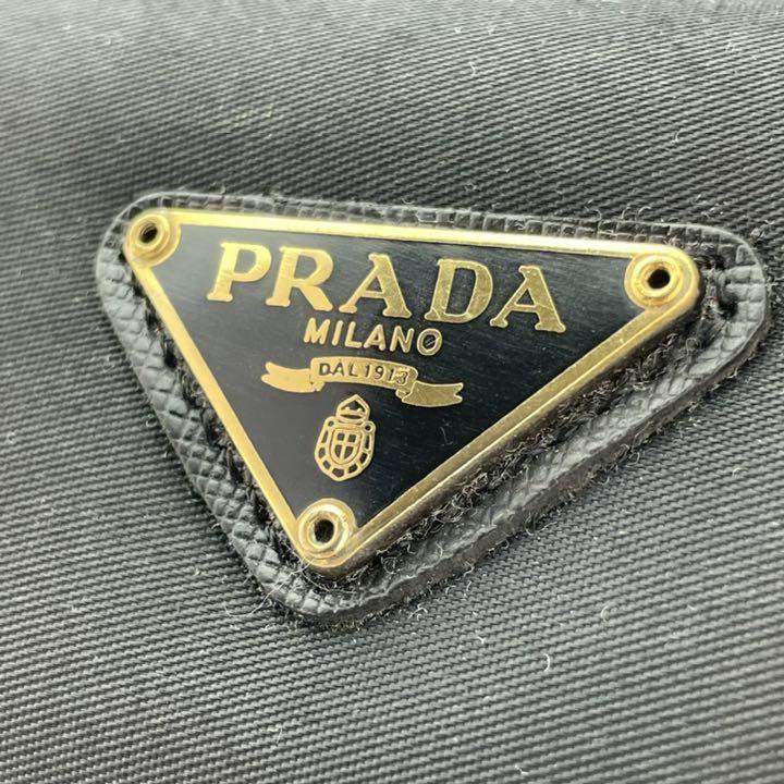 グッチ※ ✨極美品✨PRADA ナイロン 三角プレート 二つ折り 6ym98-m69758161911 プラダ 財布 いものをお