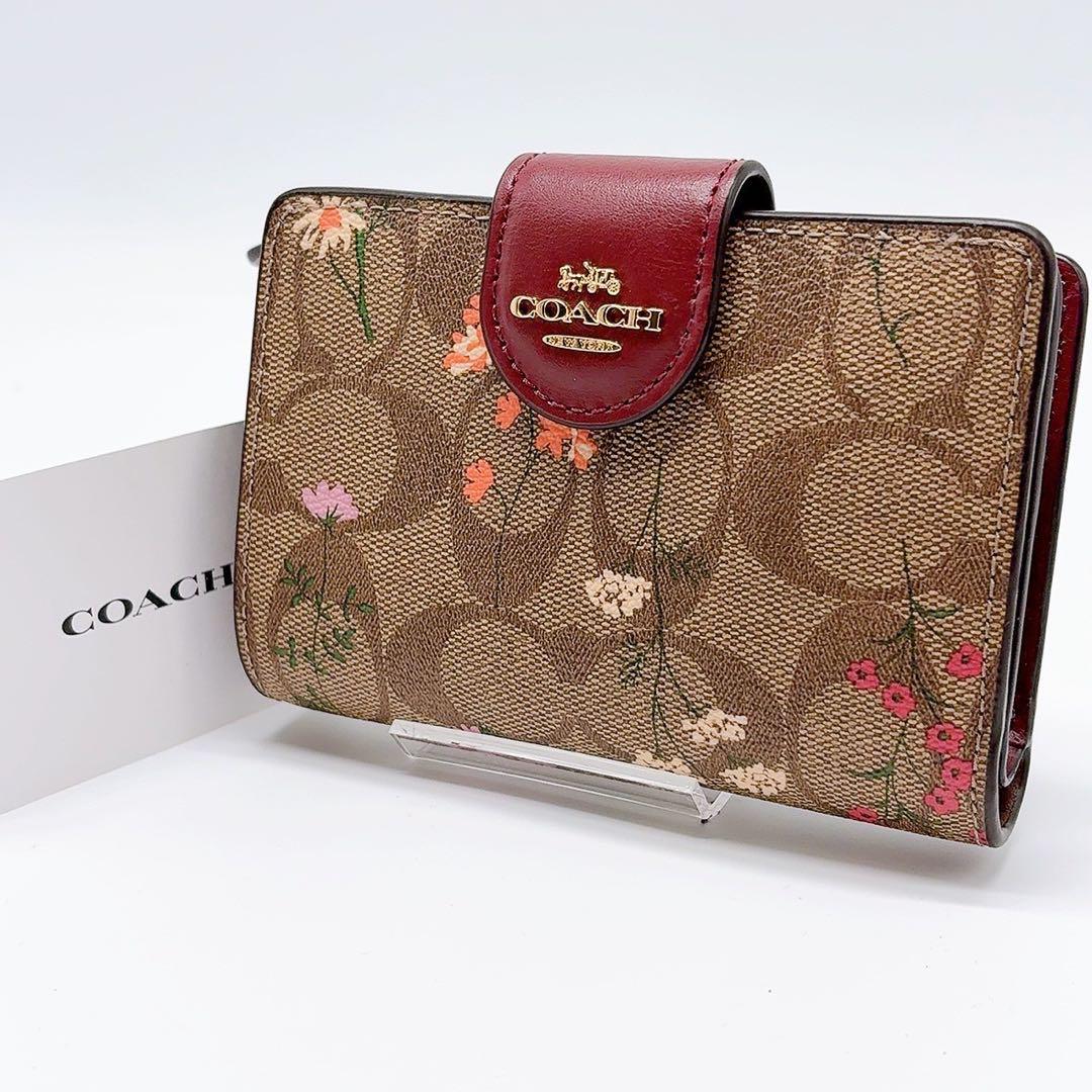 美品✨ コーチ COACH 2つ折り財布 シグネチャー 花柄　総柄