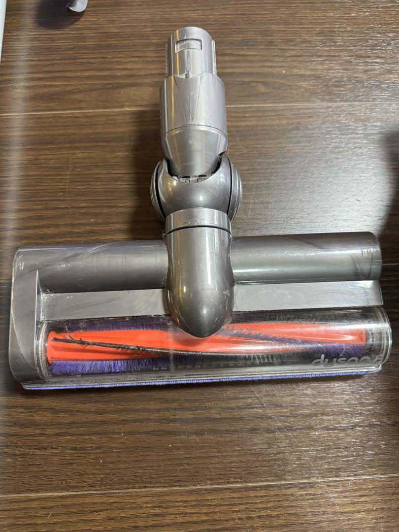 【送料込】Dyson スティッククリーナー 本体付属品あり　清掃済