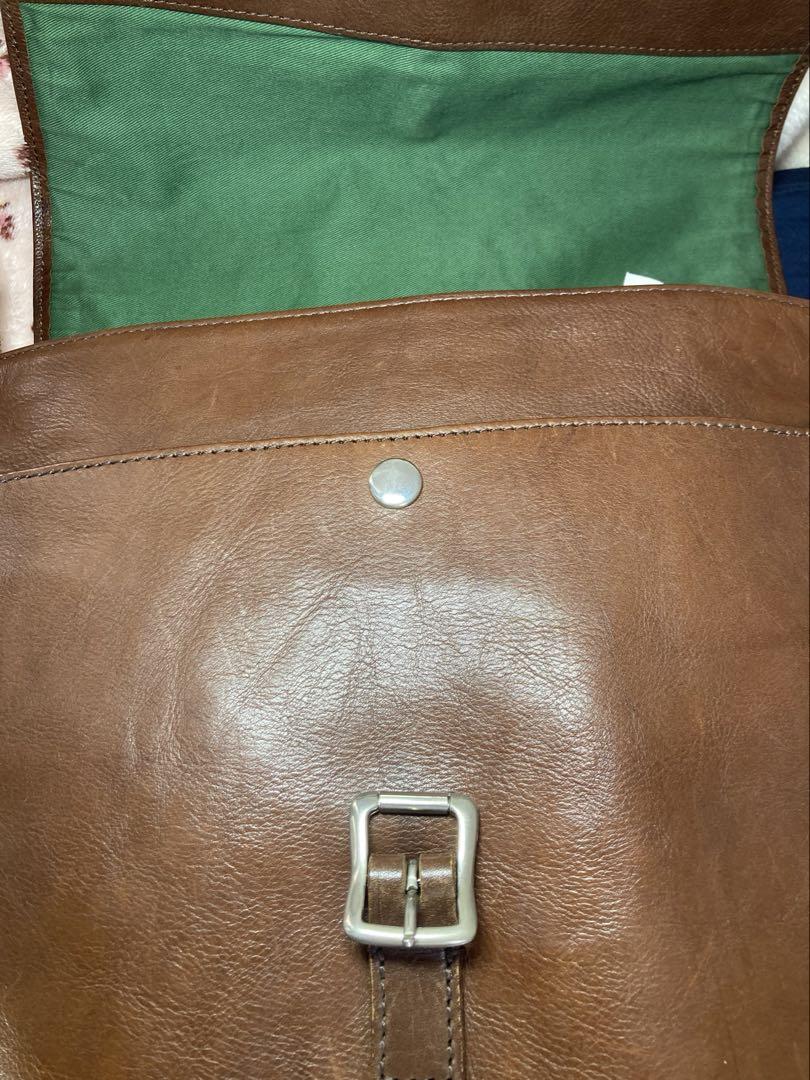SOMES SADDLE レザー製ショルダーバッグ ブラウン