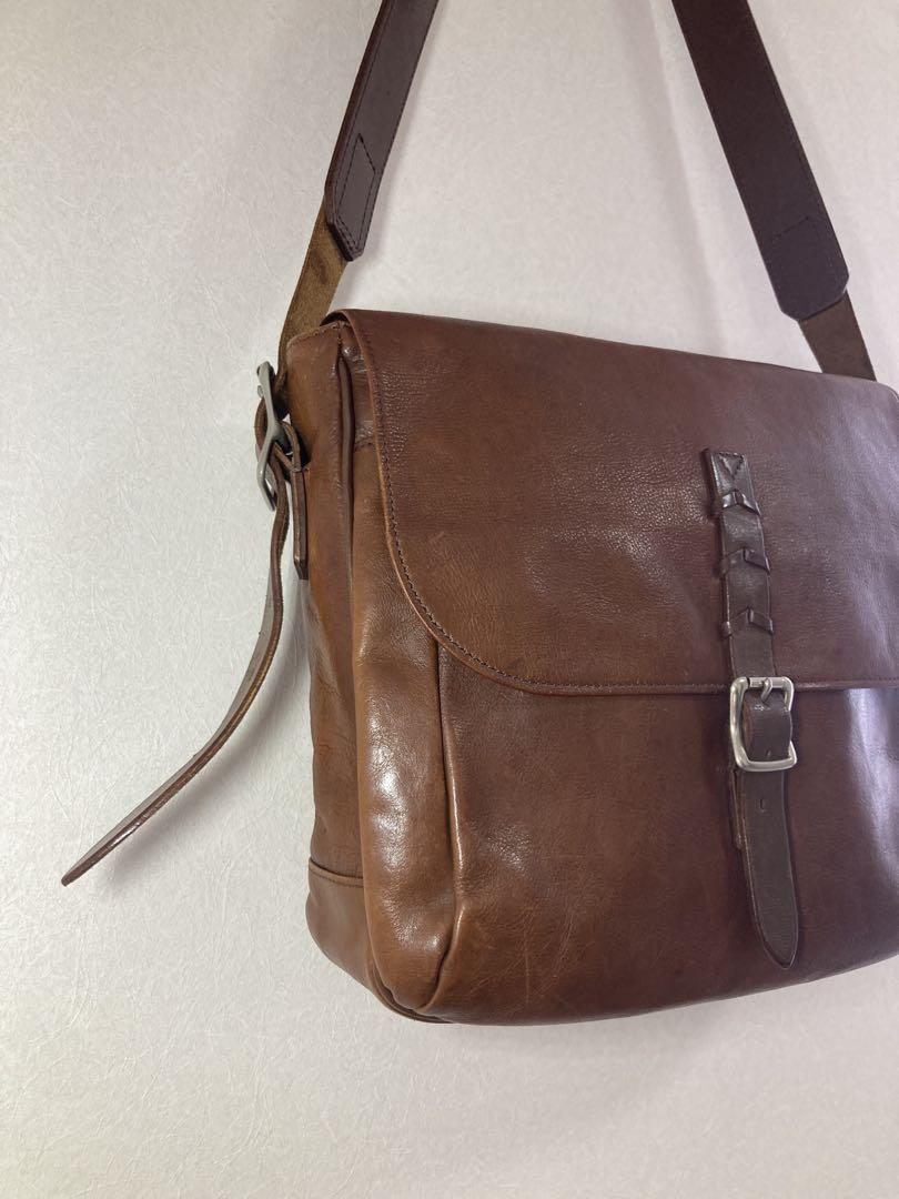 SOMES SADDLE レザー製ショルダーバッグ ブラウン