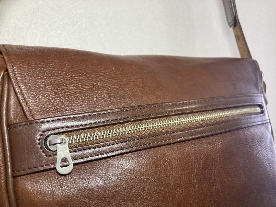 SOMES SADDLE レザー製ショルダーバッグ ブラウン