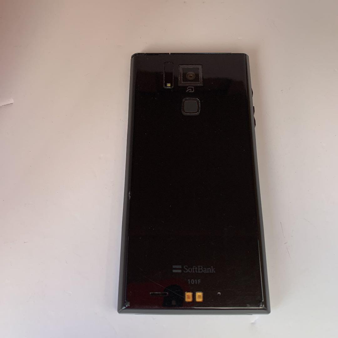 ARROWS A 101Fスマホ(管理ナンバー200510)