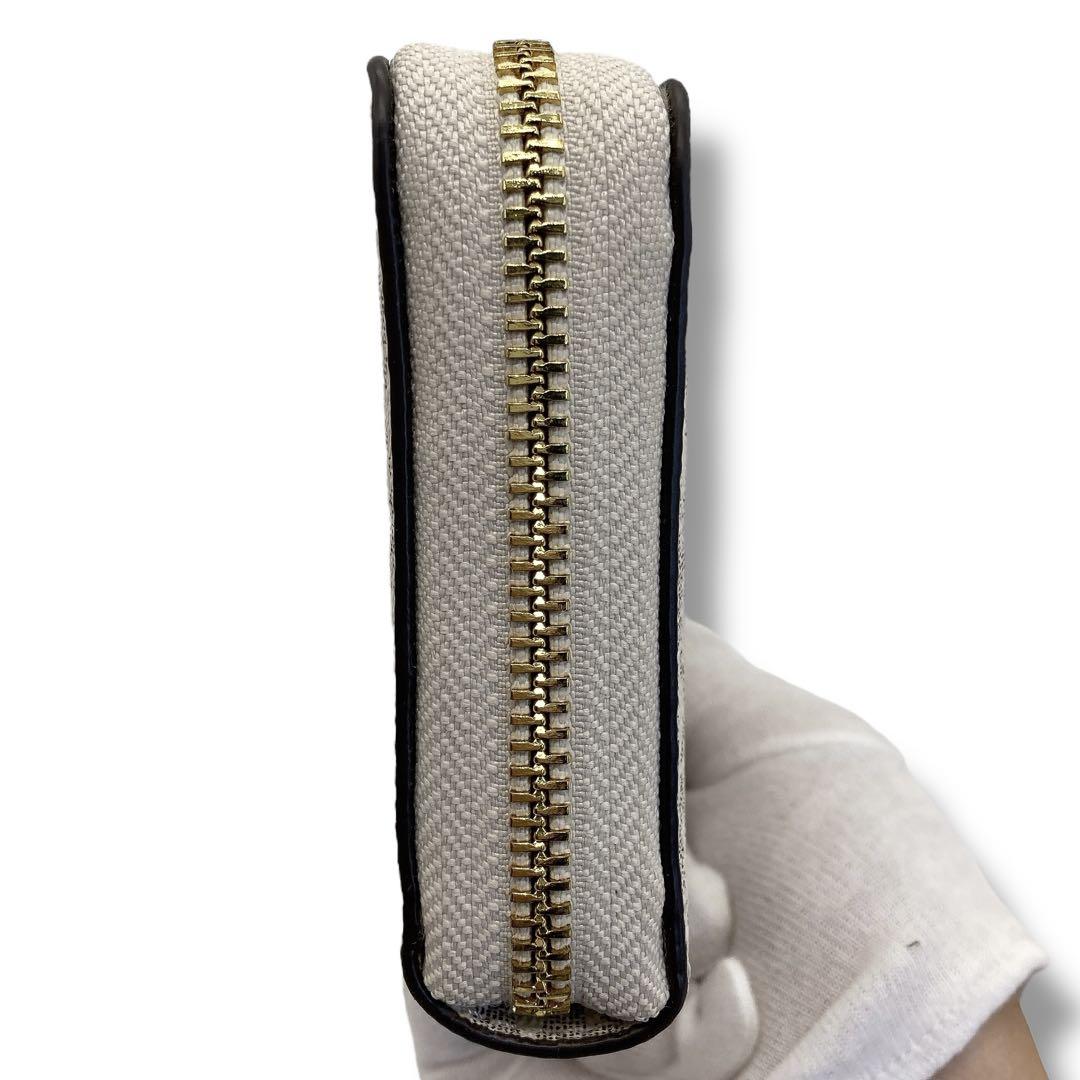 ⭐️未使用品⭐️マイケルコース　長財布　ラウンド　総柄　ホワイト　ウォレット