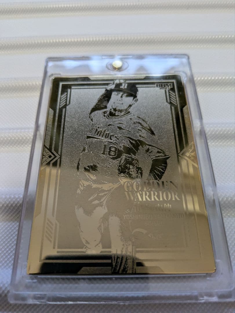 BBM 山本由伸 g en warrior メタリックカードbbm