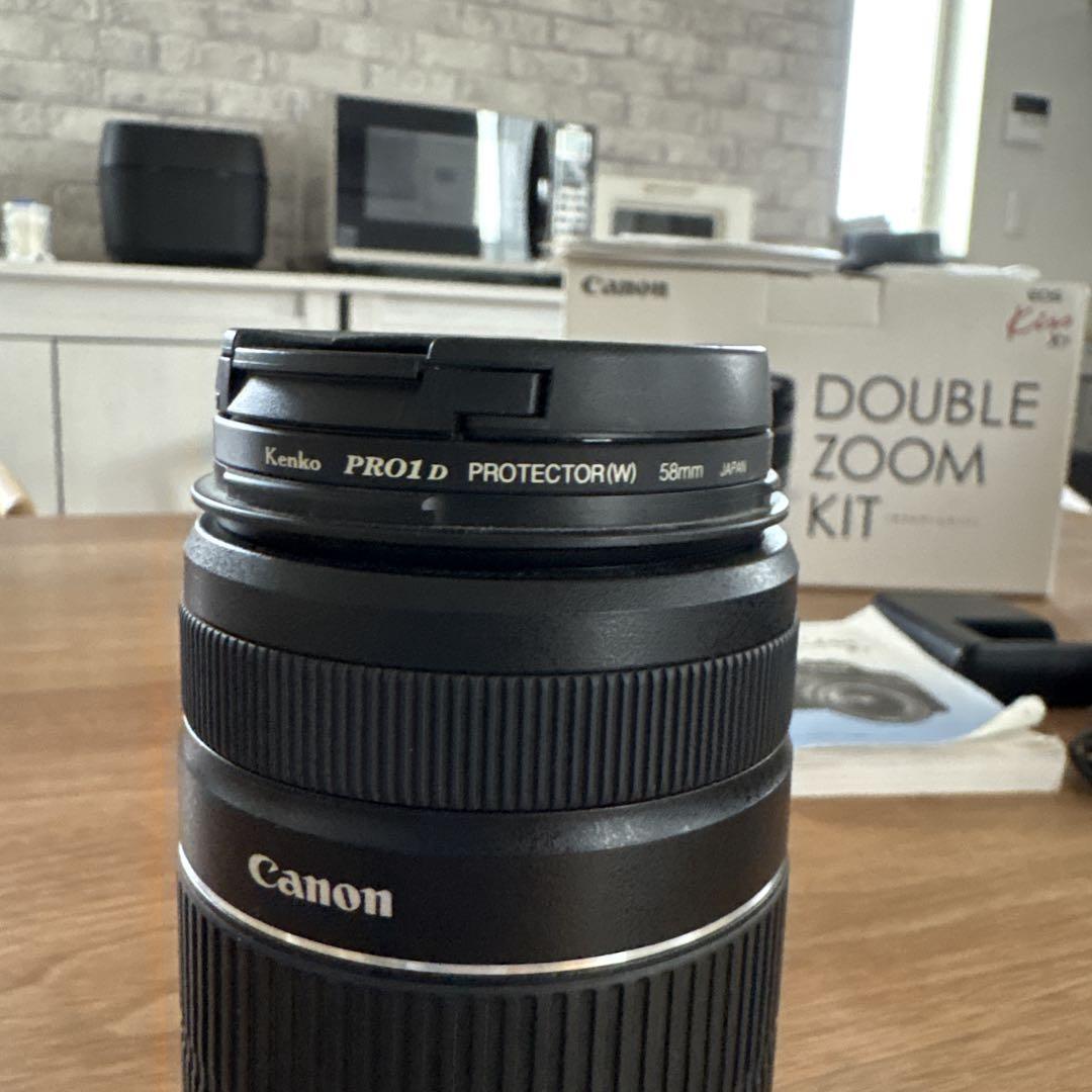 EOS Kiss X7 ダブルズームキット Amazon.co.jp: 【整備済み品】 Canon デジタル一眼レフカメラ