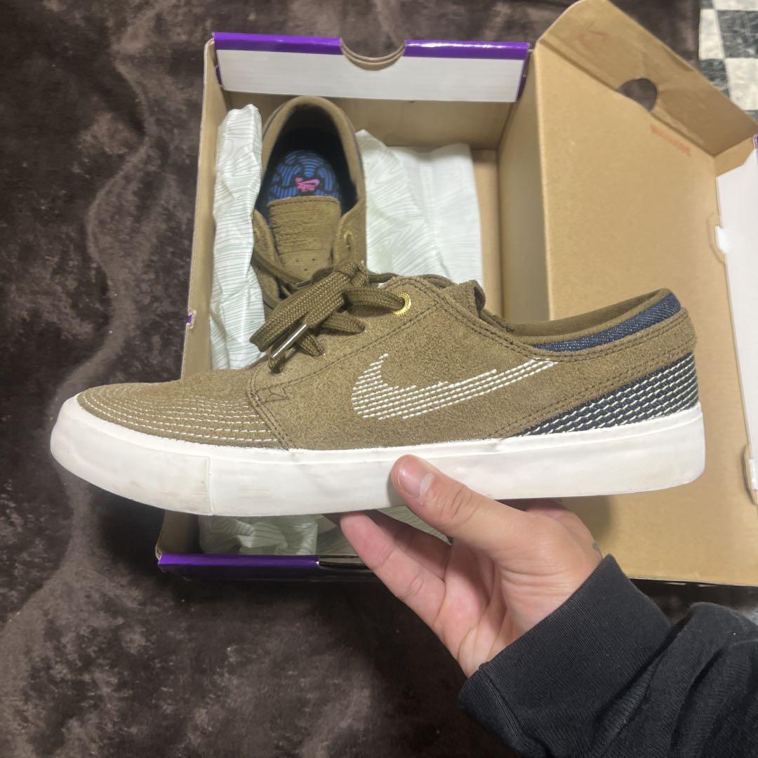 NIKE SB シューズ サイズ　27.5cm 6,996円