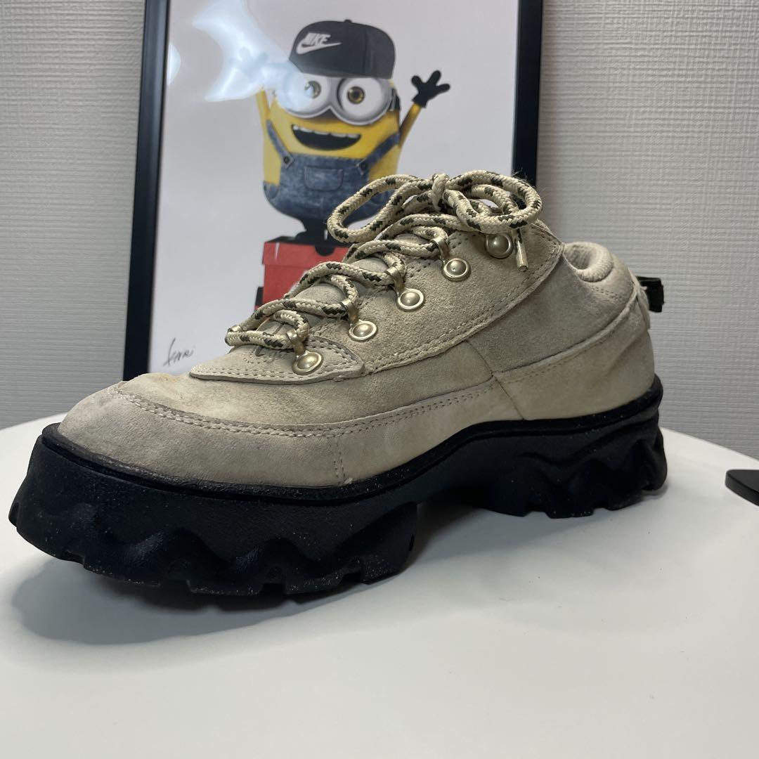 Nike Women's Lahar Low ラハール　ロー