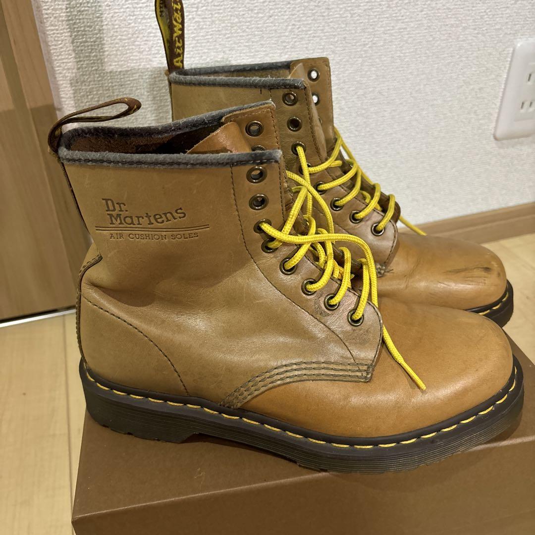 Dr. Martens ブラウンブーツ イエロー靴紐