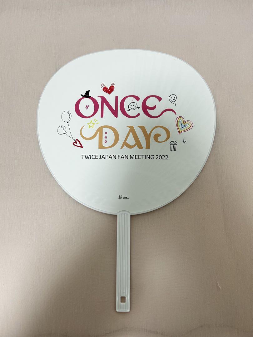 TWICE モモ うちわ サイン サイン入りうちわ once day ファンミ 未開封 TWICE MOMO モモ うちわ ONCE DAY 2022（商品詳細ページ