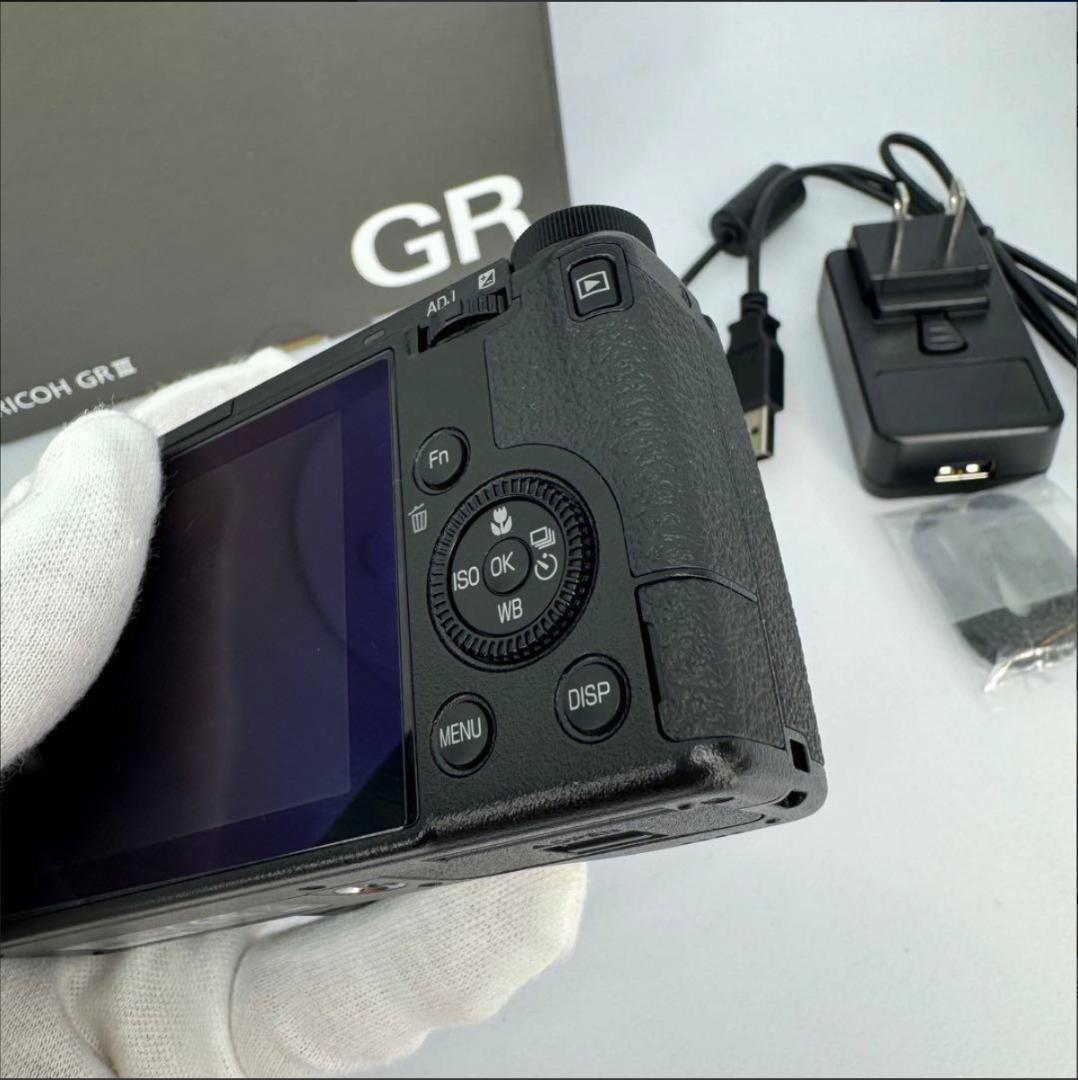 【美品レアおまけ多数★】☆GR Ⅲ RICOH リコー品薄人気商品早い者勝ち