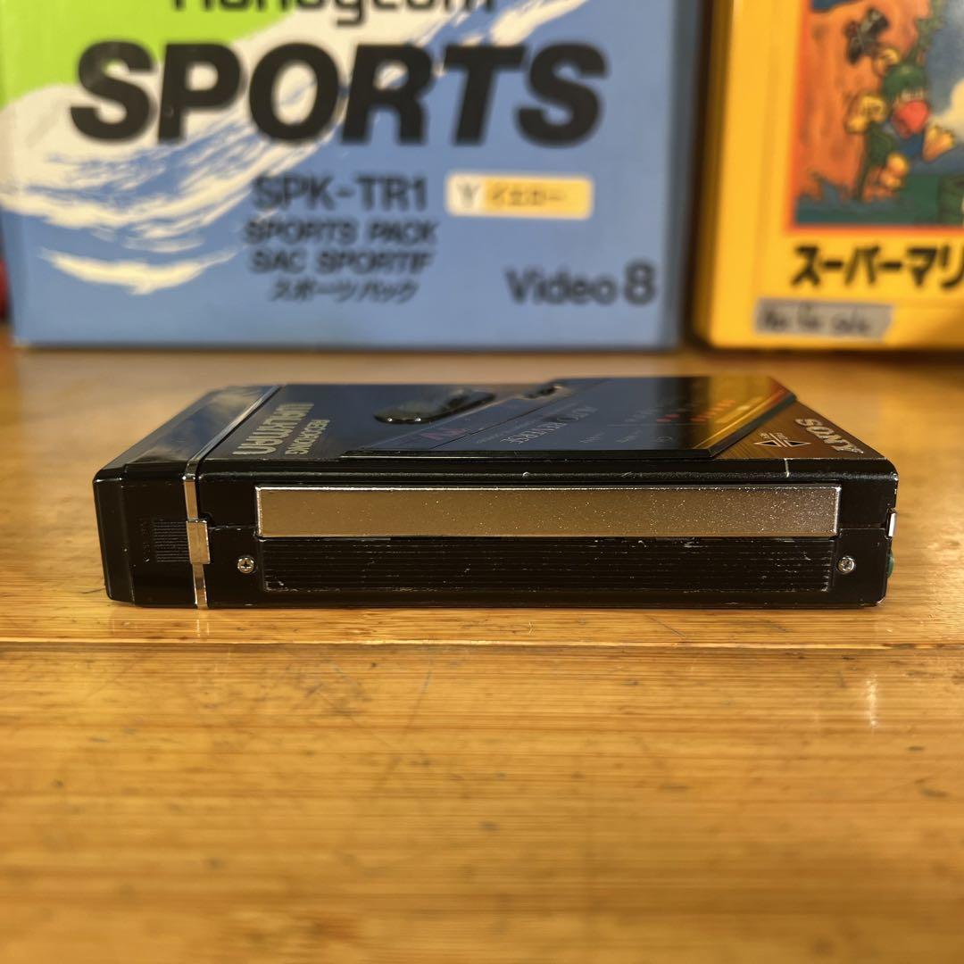 オリジナル 整備可動品]ソニーカセットウォークマン sony WM-F202 ポータブルプレーヤー