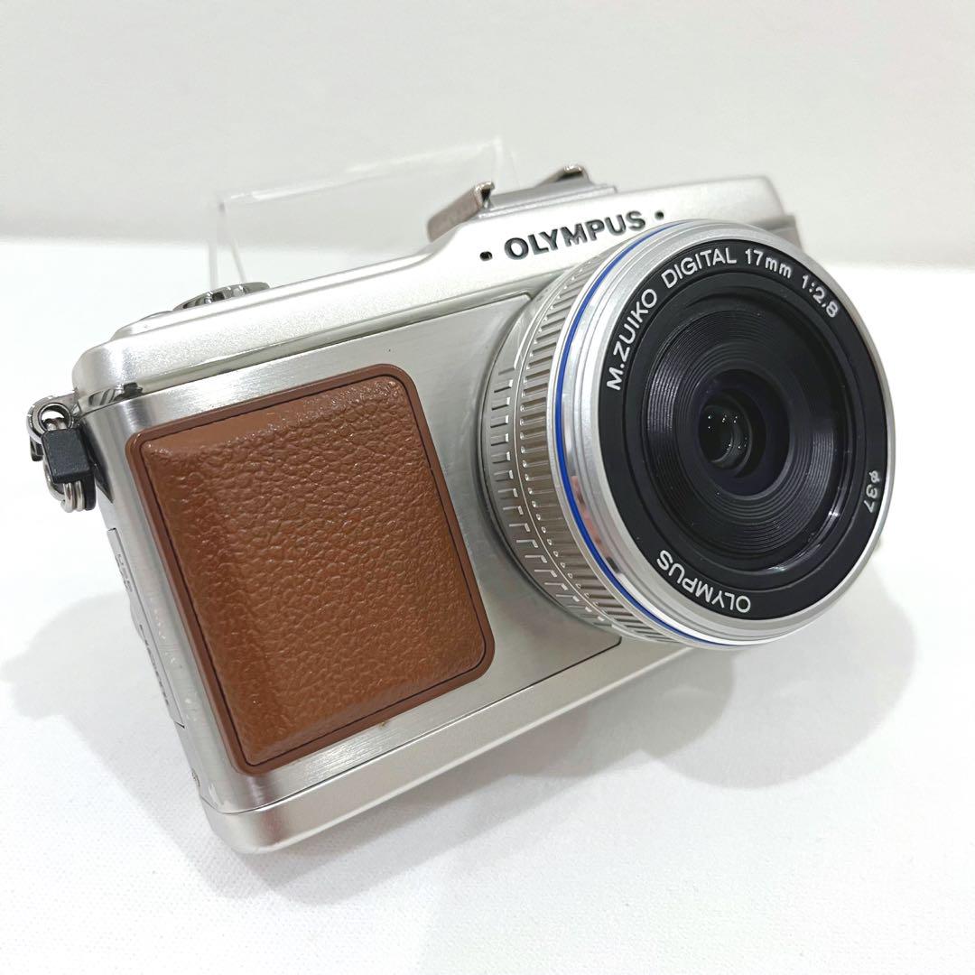 OLYMPUS オリンパス E-P2 ボディシルバー ミラーレス一眼