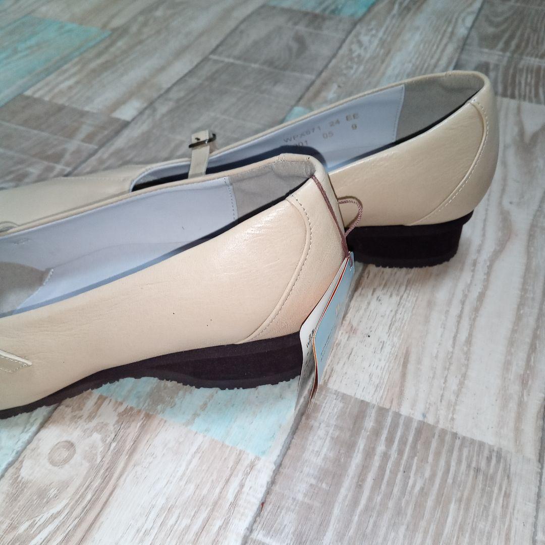 新品　pedala　24　アシックス　レザー　パンプス　　未使用　コンフォート