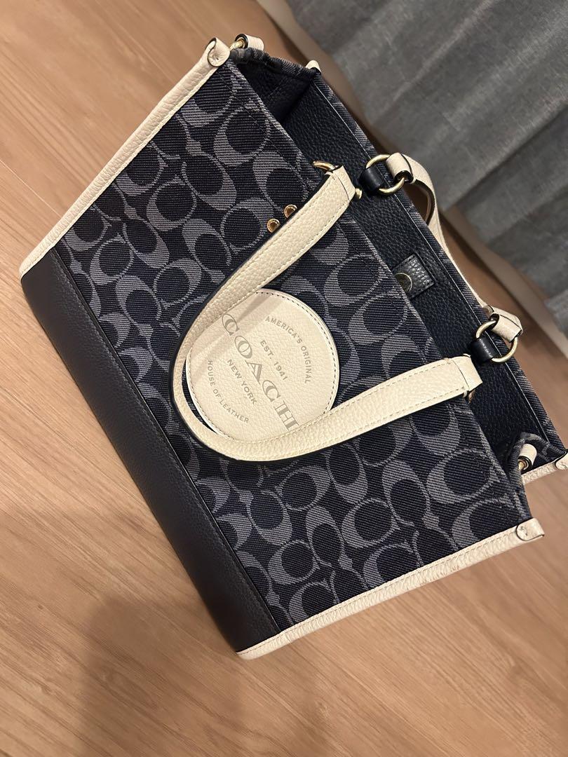 【ケイ】COACH ネイビー ホワイト トートバッグ