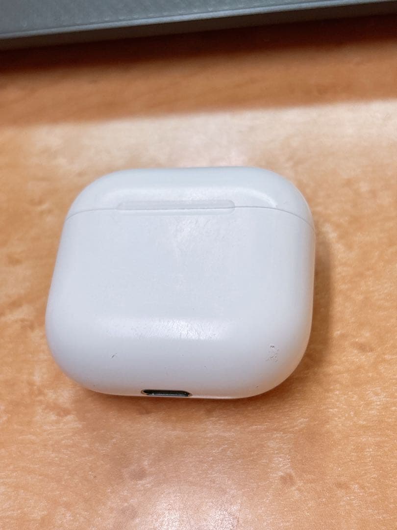 ワイヤレスイヤホン