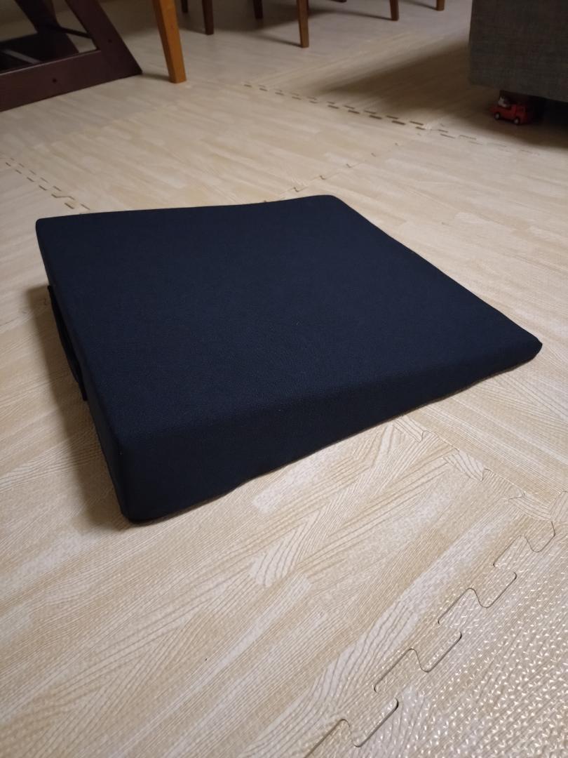 【美品】テンピュール　クッション　シートウェッジ　Tempur