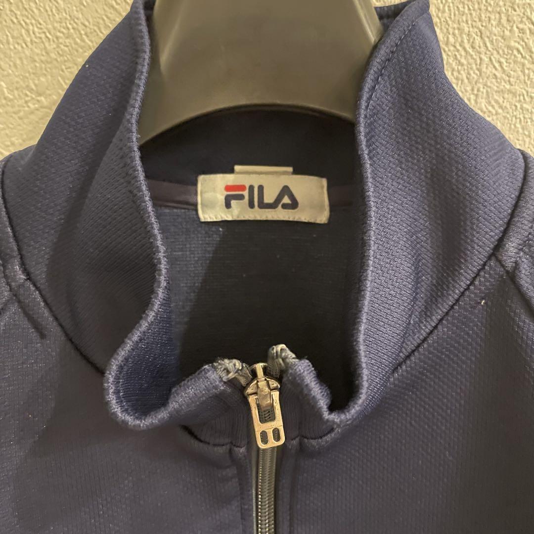 FILA ネイビージップアップジャケット - メルカリ