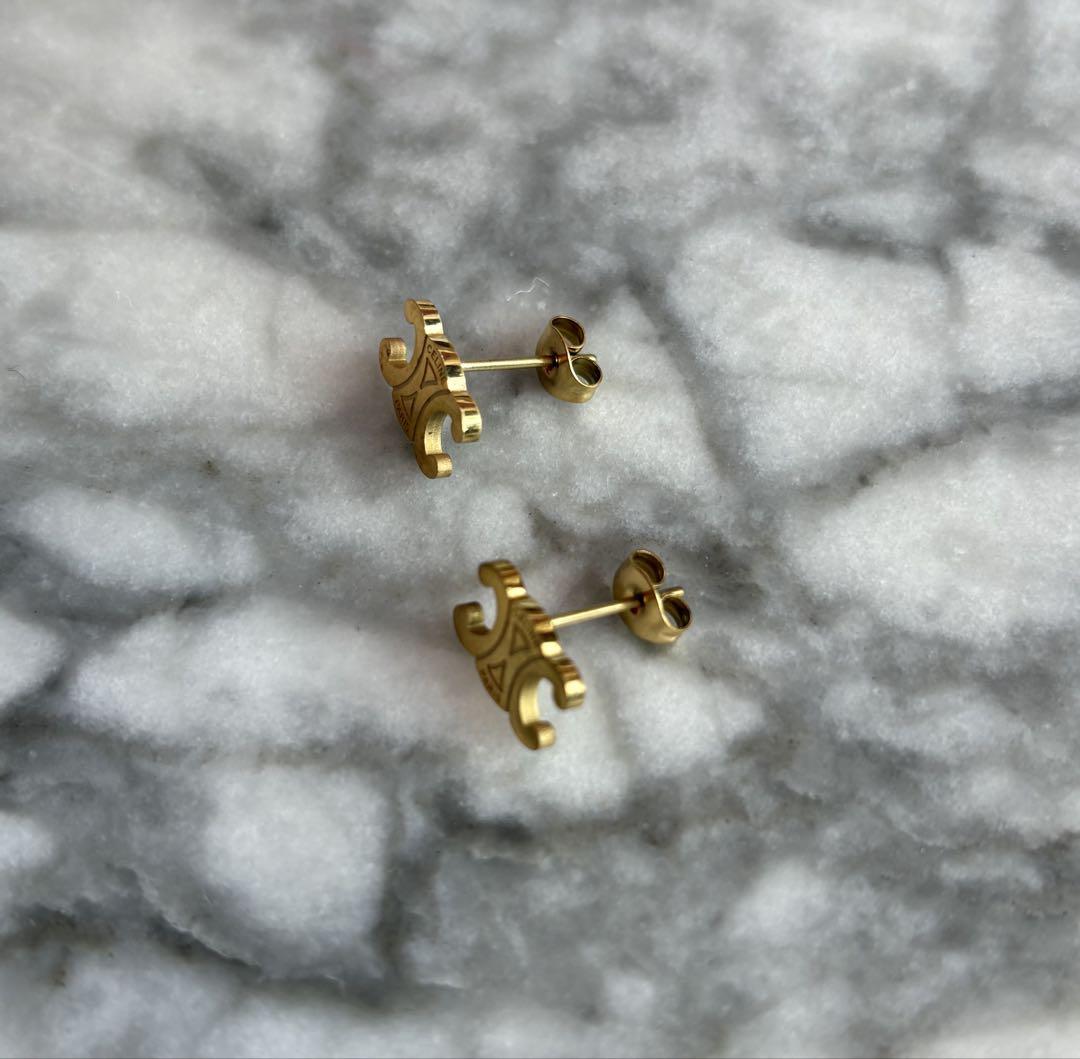 セリーヌ CELINE ゴールド ピアス