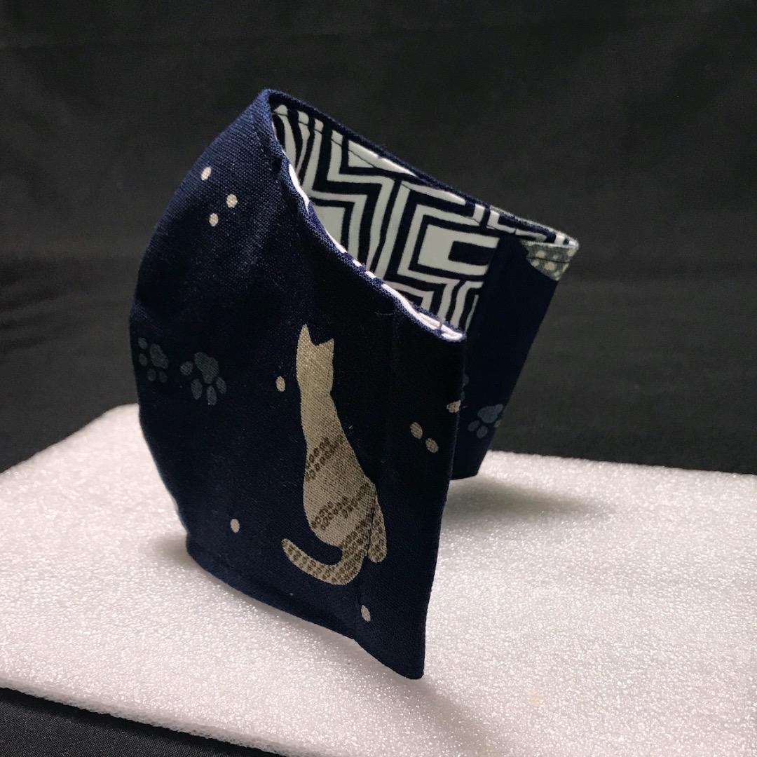 【猫柄紺色】ハンドメイド 大人用 立体 インナーマスク 手作り