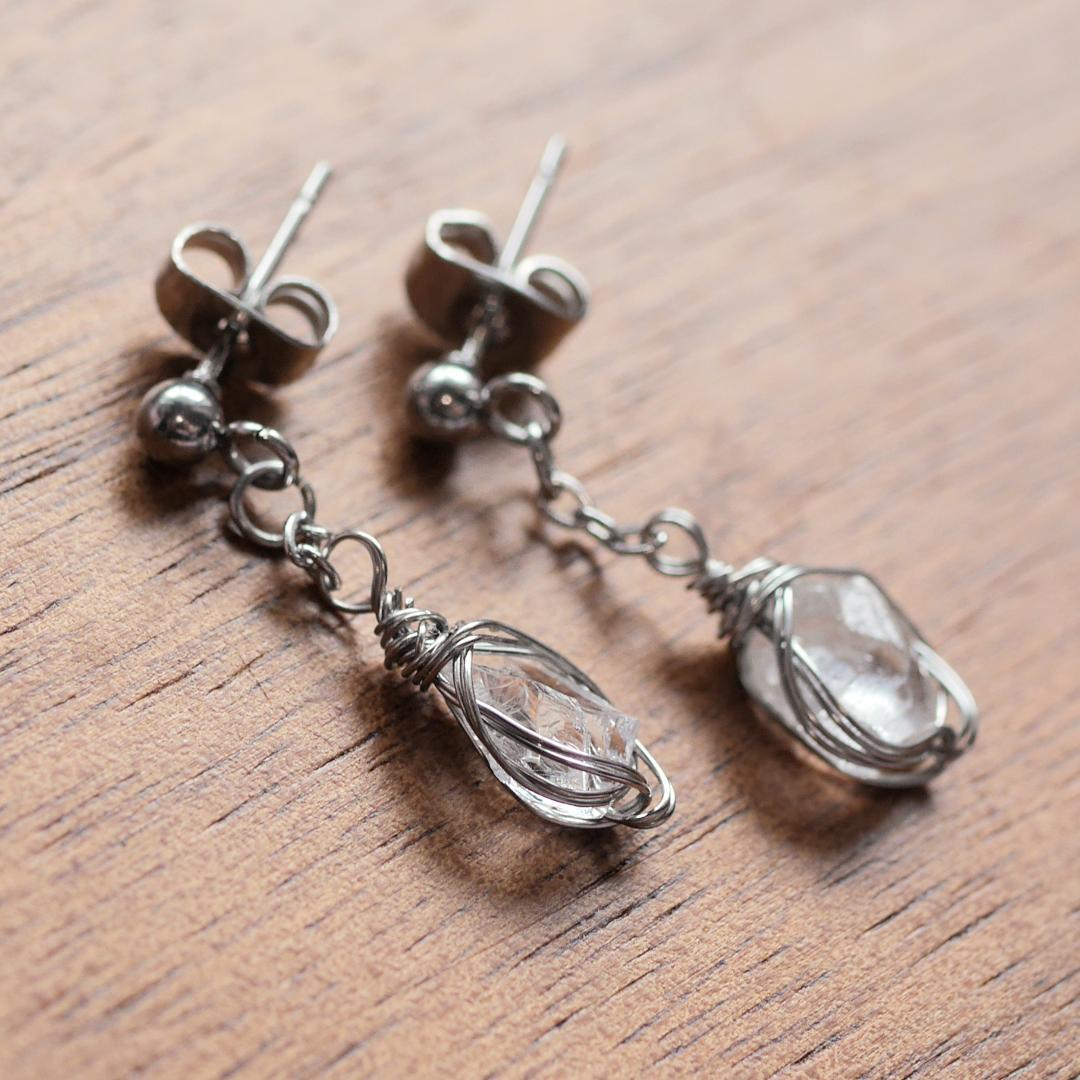 ピアス☆宝石質 ロシア産フェナカイト原石_220702 ピアス☆宝石質 ロシア産フェナカイト原石_220702