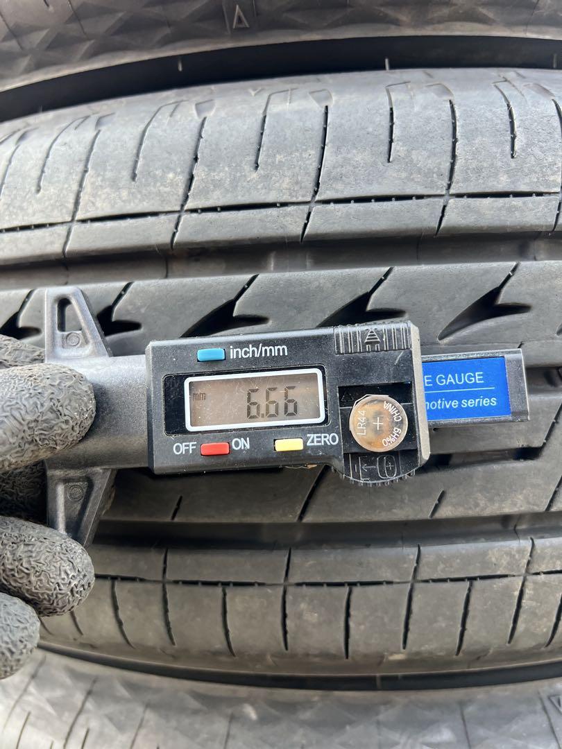 ブリヂストン　レグノ　GR-X2 185/70r14 23年製　超バリ山　美品