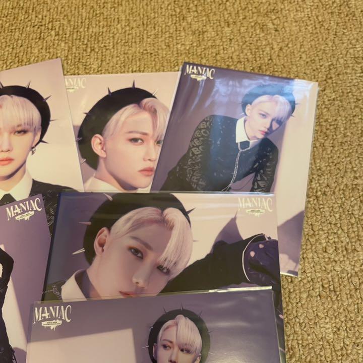 ホワイト系【福袋セール】 【おまけ付き】StrayKids maniac 販売専門店 コンプ フィリックス MANIAC アイドル