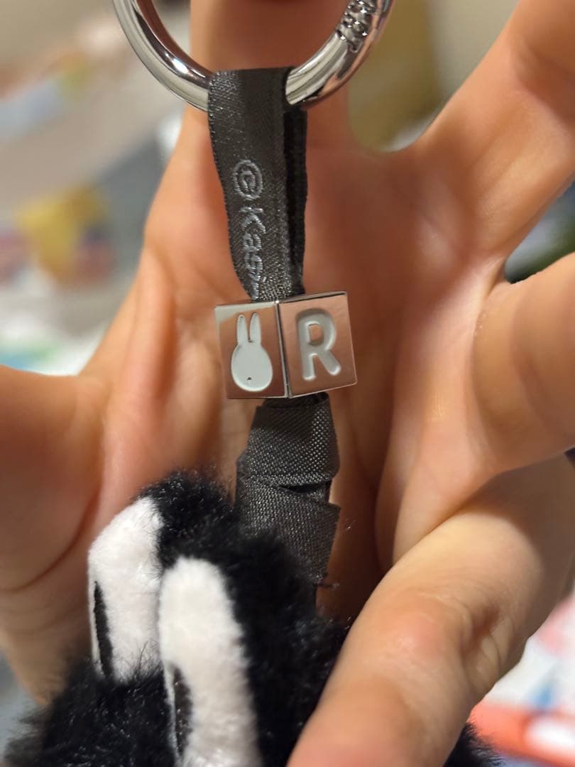 ラブブ　LABUBU PIN FOR LOVE ぬいぐるみペンダント　R