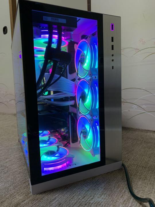 ハイエンドゲーミングPC。 i7 10700kf rtx 3060 12gb