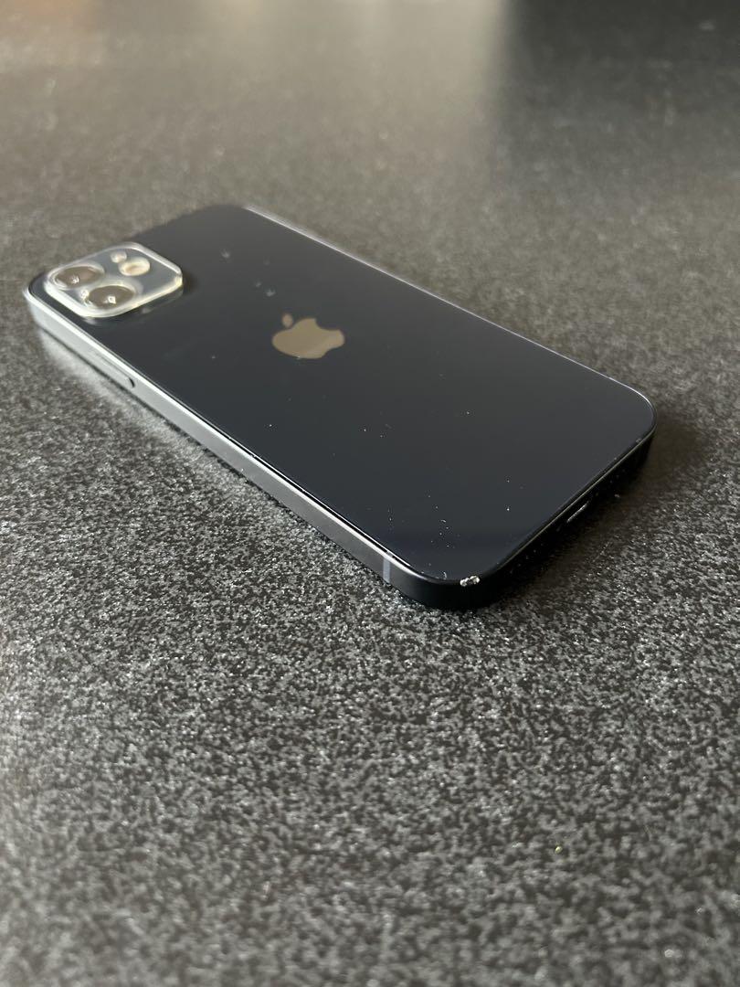 【本体】Apple iPhone12 black 256GB