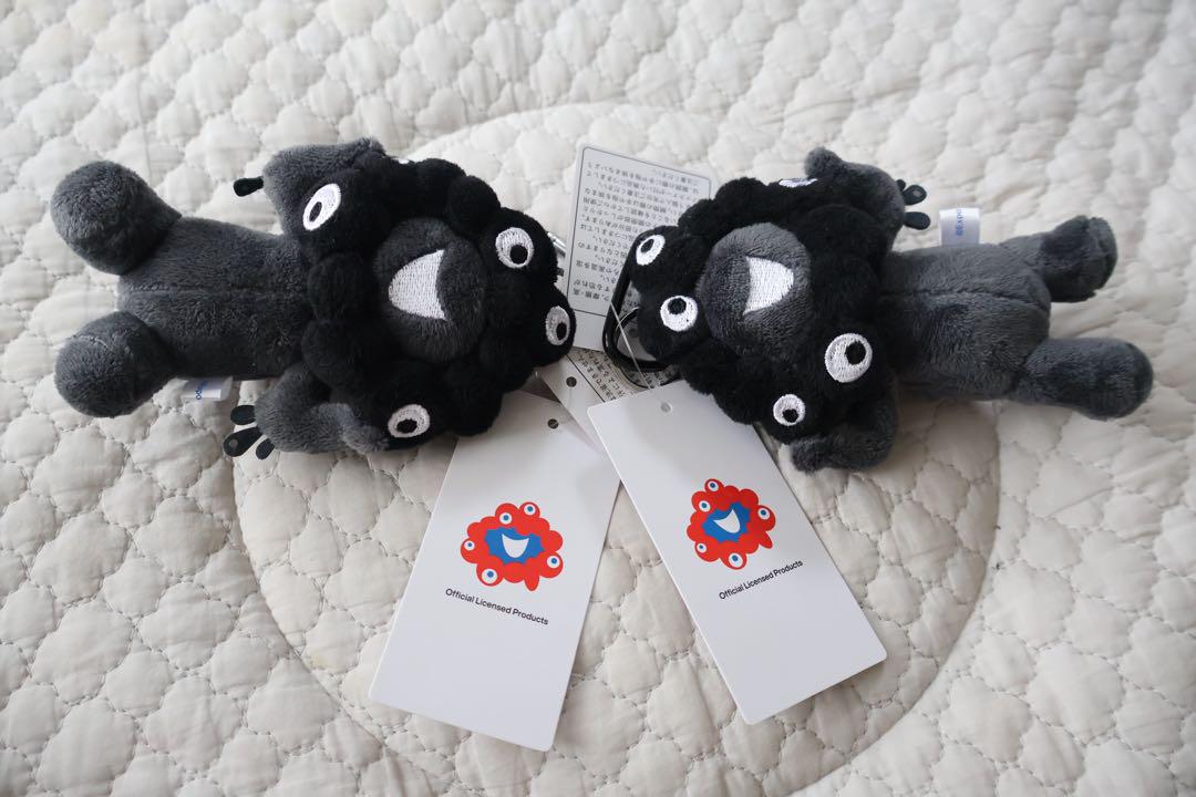 新品タグ付き　黒ミャクミャク　立ち&座り　セット
