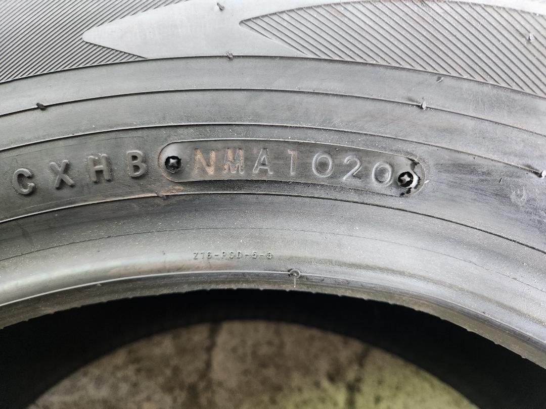 送料込☆2020年製 TOYOトーヨータイヤ 215/65R16 日本製☆1本