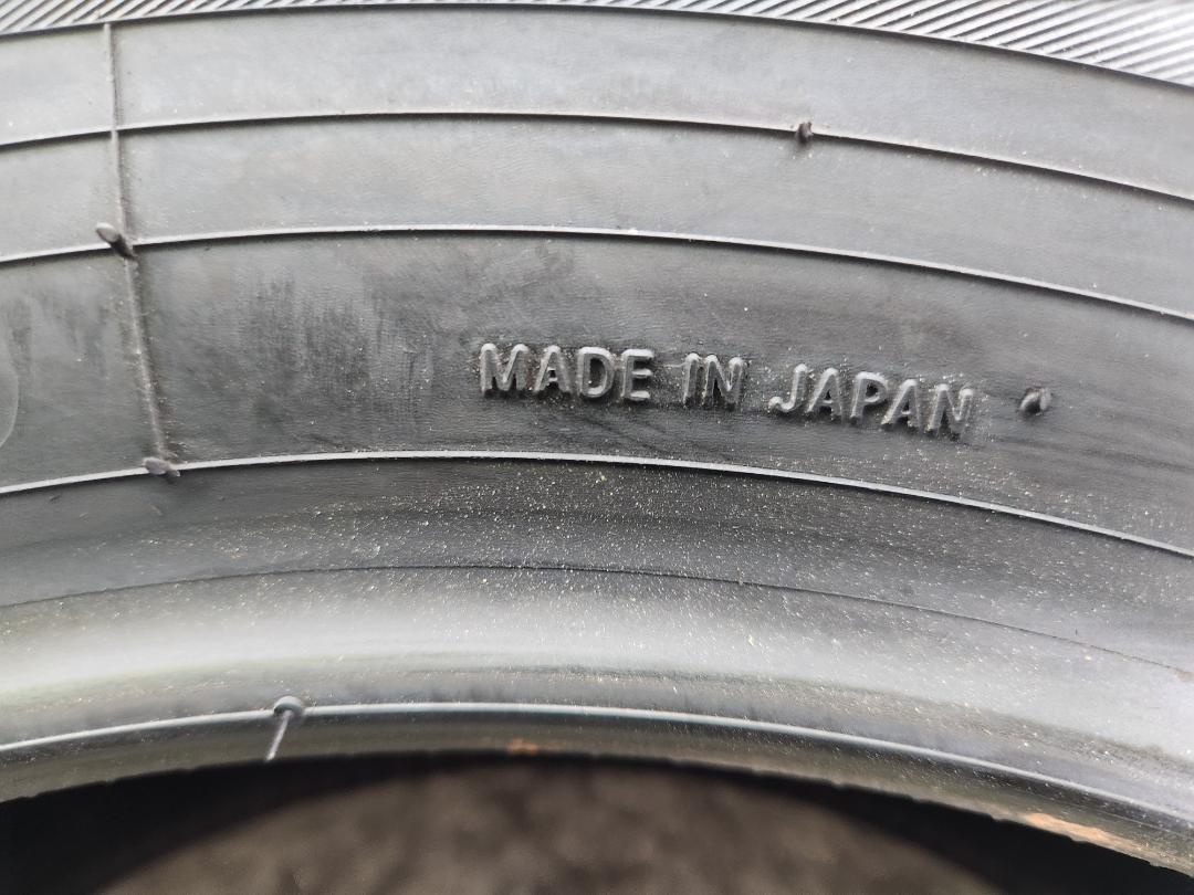 送料込☆2020年製 TOYOトーヨータイヤ 215/65R16 日本製☆1本