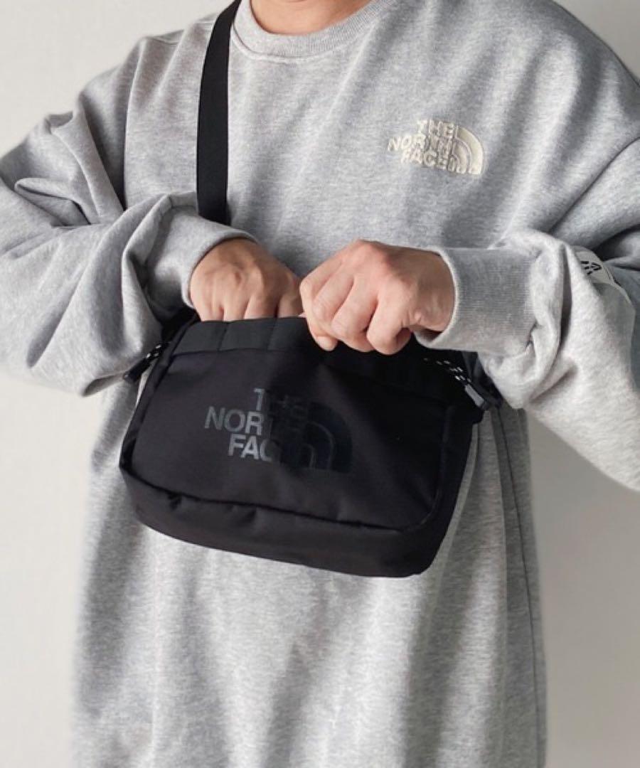 ザノースフェイス ショルダーバッグ　韓国限定品　斜め掛けバッグ