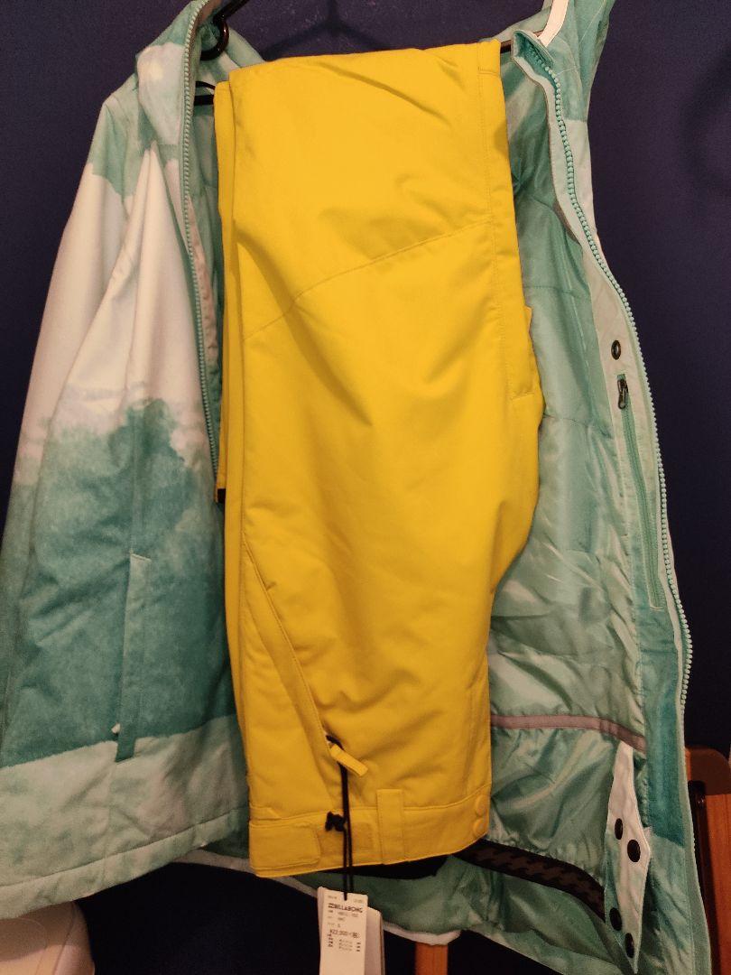 驚きの破格値SALE BILLABONG サイズM&S ビラボン ydFhI-m69869170846 スノーボードウェア上下セット 低価2022