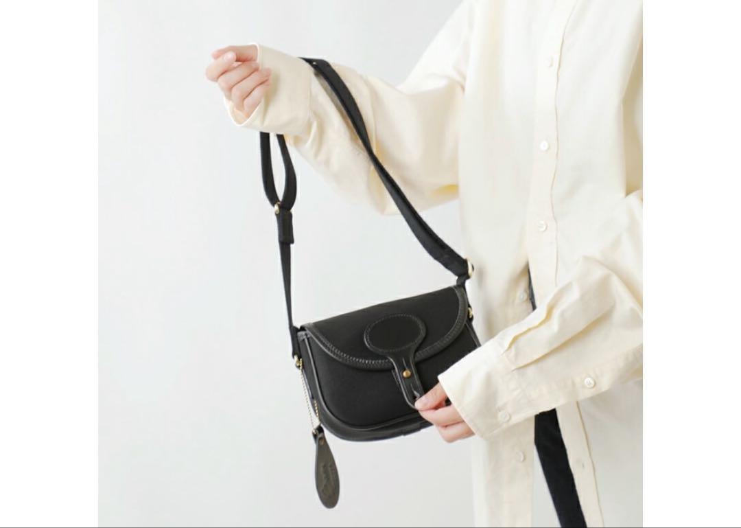 Brady COLNE MINI ブレディ コルネミニ　黒