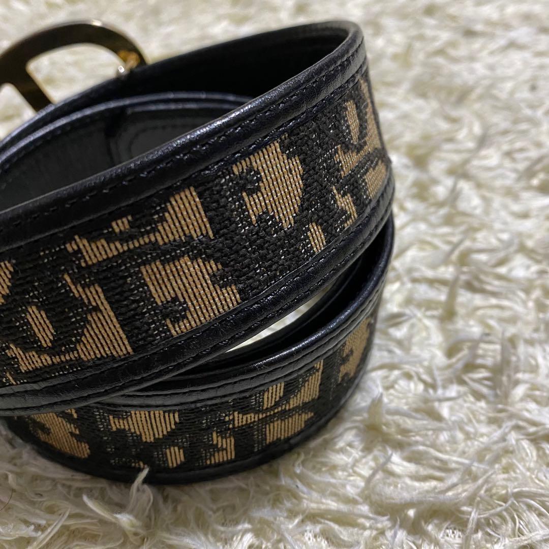 クリスチャンディオール　ベルト　トロッター　CD金具　ネイビー　黒 ٭• ゜　 ٭　 クリスチャンディオール 5cm