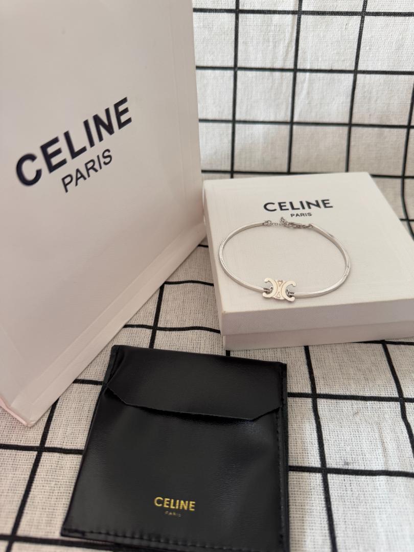 送料無料！CELINE ブレスレット シルバー