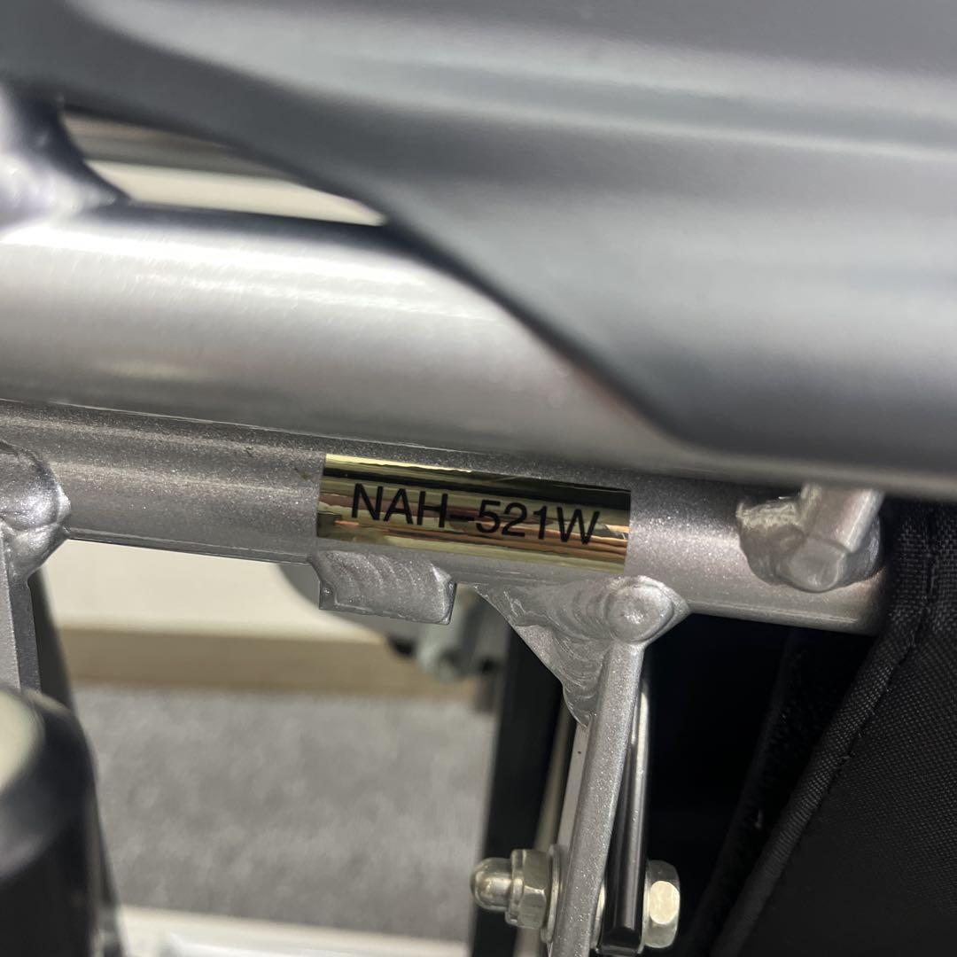 座王　介助用車椅子　NAH-521W シート幅42cm 専用工具付き