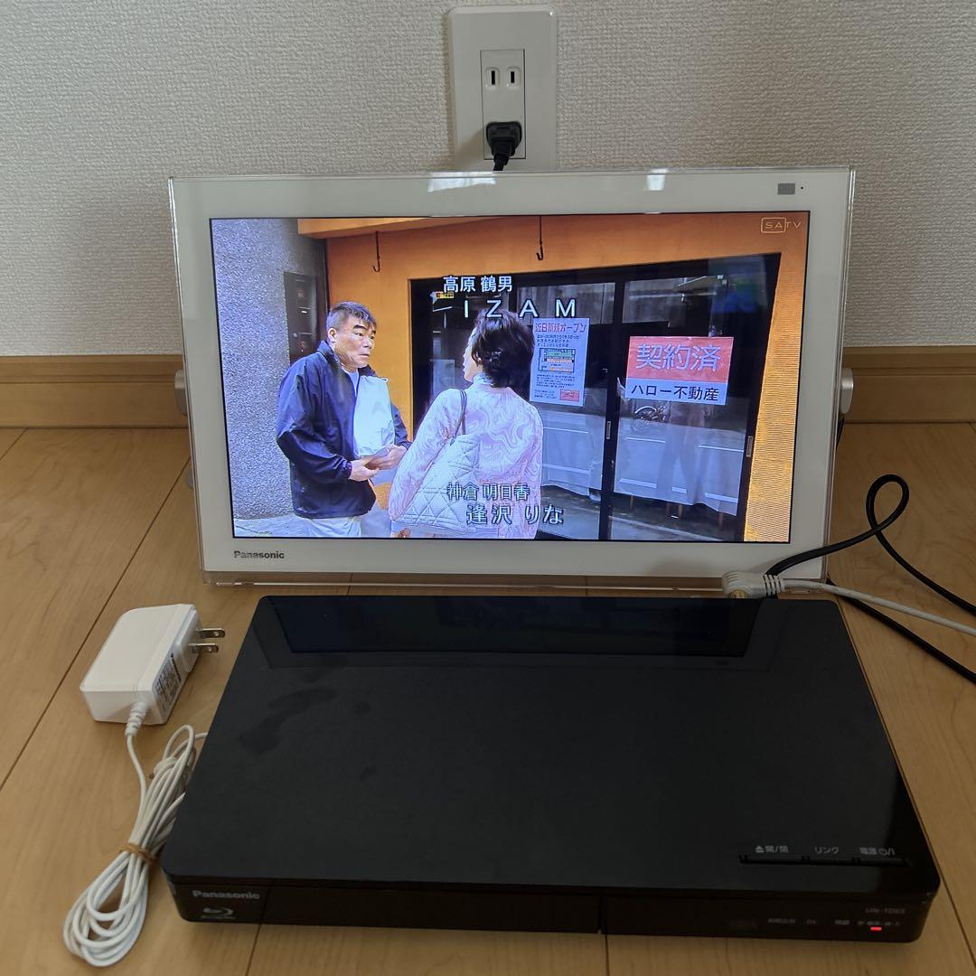 Panasonic プライベートビエラUN-15TD6-W - メルカリ