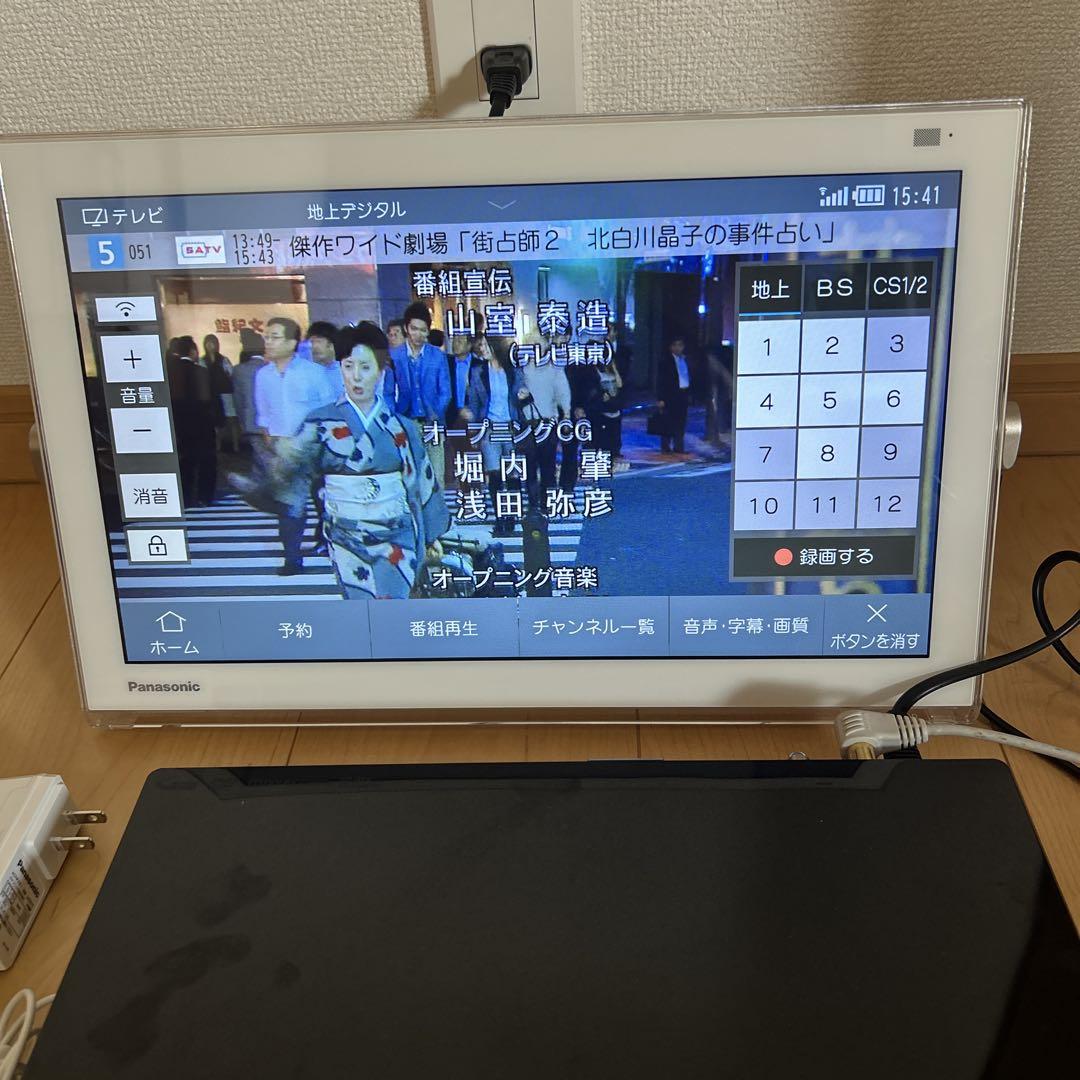 Panasonic プライベートビエラUN-15TD6-W - メルカリ