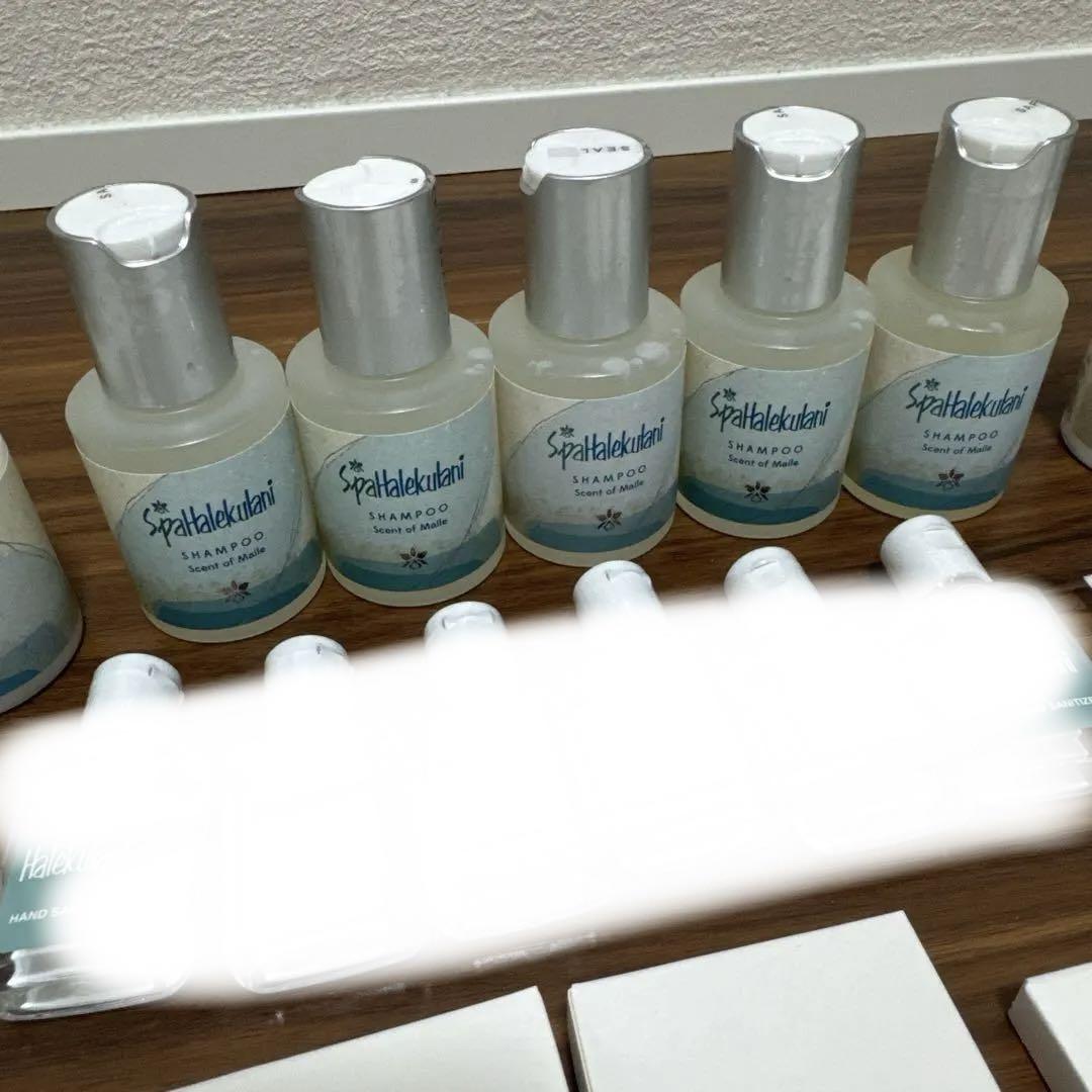 Halekulani スキンケア・基礎化粧品 トライアルセット 計36点 Halekulani スキンケア・基礎化粧品 トライアルセット 計36点