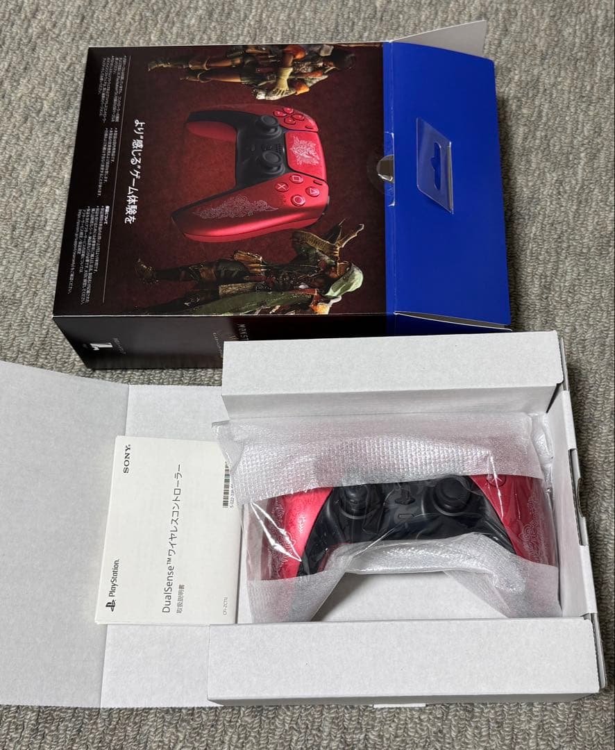 コントローラー目立った傷や汚れなし